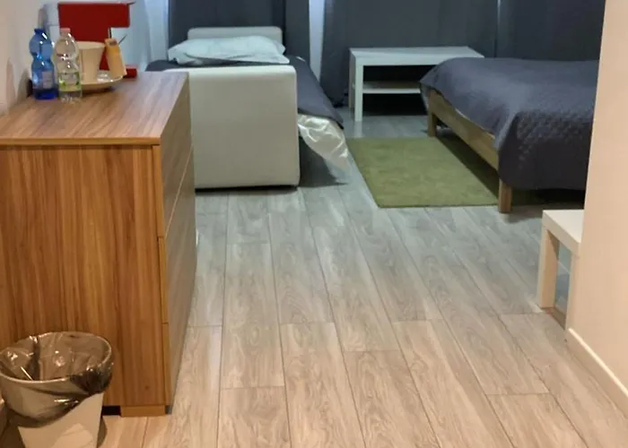 Апартаменты Milanforester *